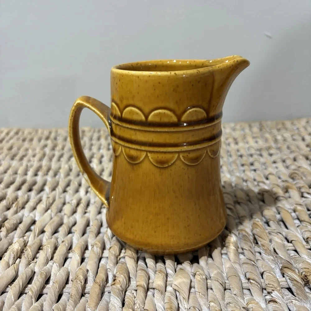 Vintage‎ 1970s Homer Laughlin Golden Harvest Creamer Pitcher 4 1/4
